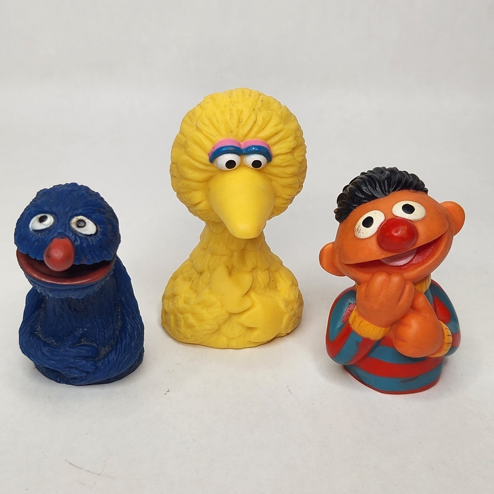 Vintage Sesame Street Finger Puppets Grover Big Bird Ernie Muppets